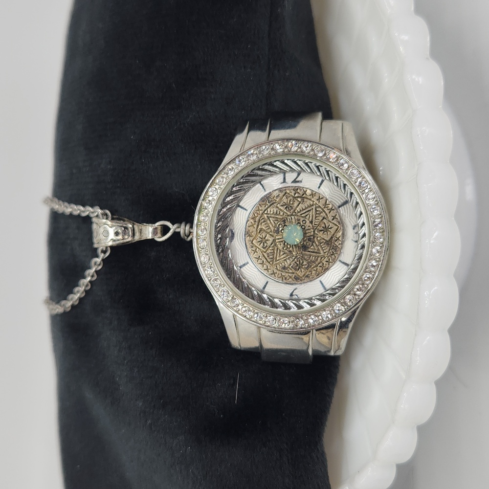 Hand Crafted Necklace From Watch & Jewelry Parts - Picture 5 of 6